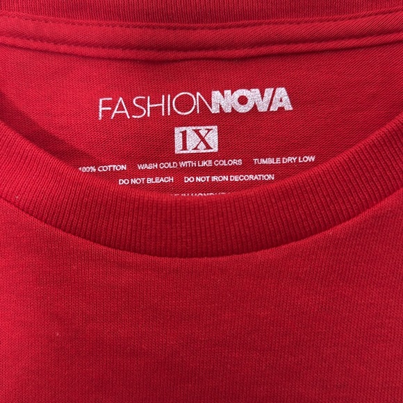NEW! FASHION NOVA - SELF LOVE TEE - RED - Picture 2 of 4